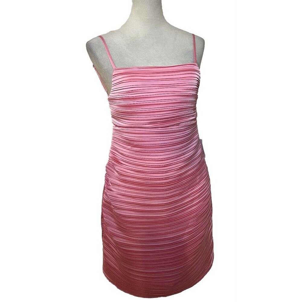 ShoeDazzle Womens M Pink Bodycon Mini Dress Ruched Cocktail Party Clubwear